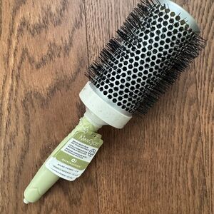 New Cycle - Olivia Garden  Round Hair Brush - 2  1/8”